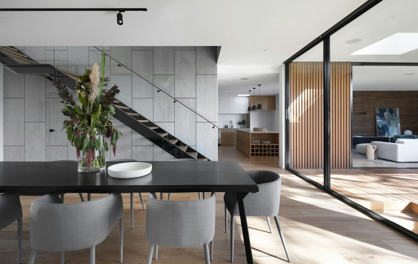 Downsizing With Dignity: A Right-Sizing Guide for North York
