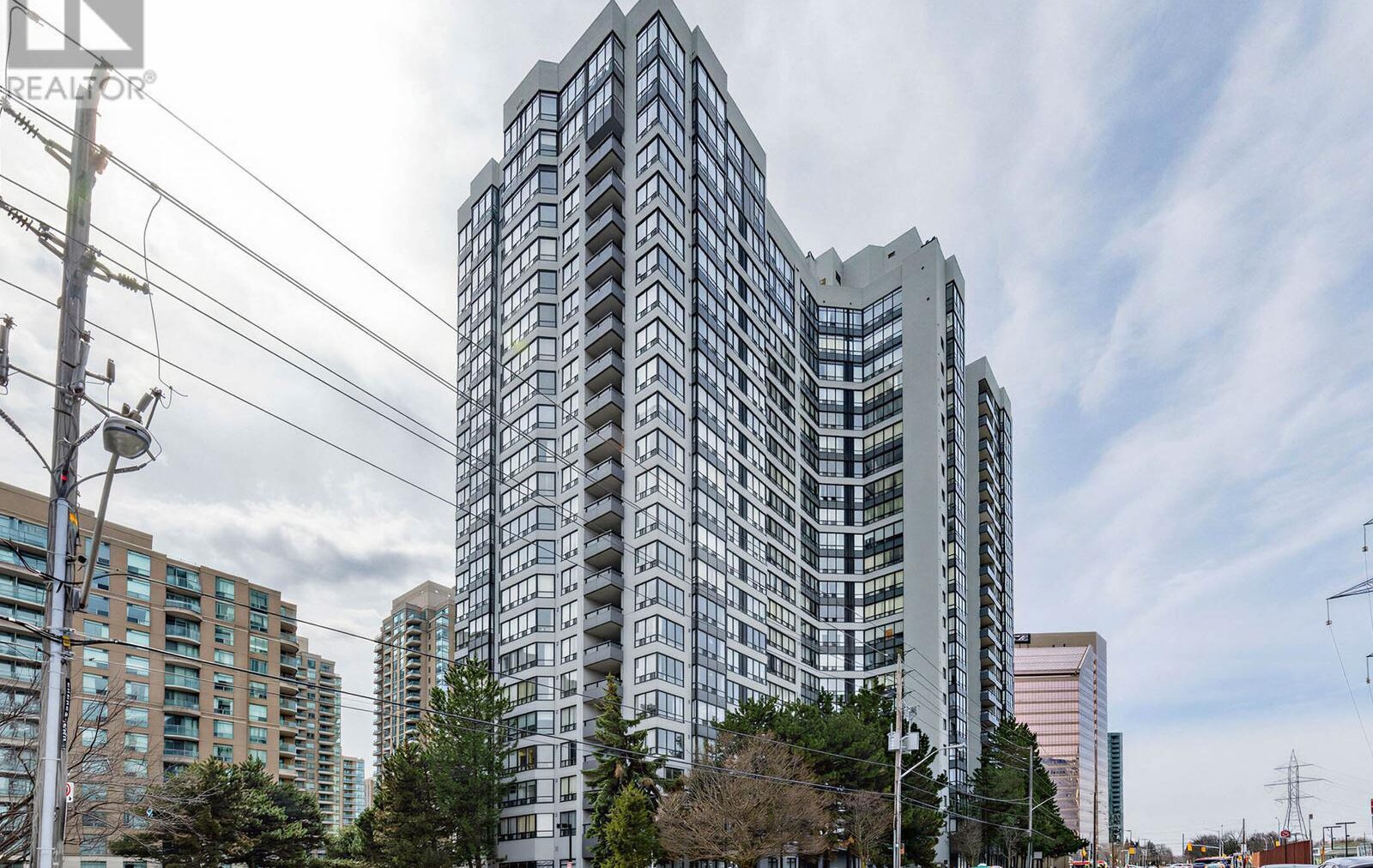 7 Bishop Ave · Unit 217, view 1 of 3