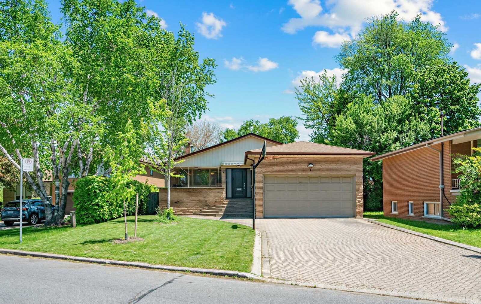 7 Harlock Blvd