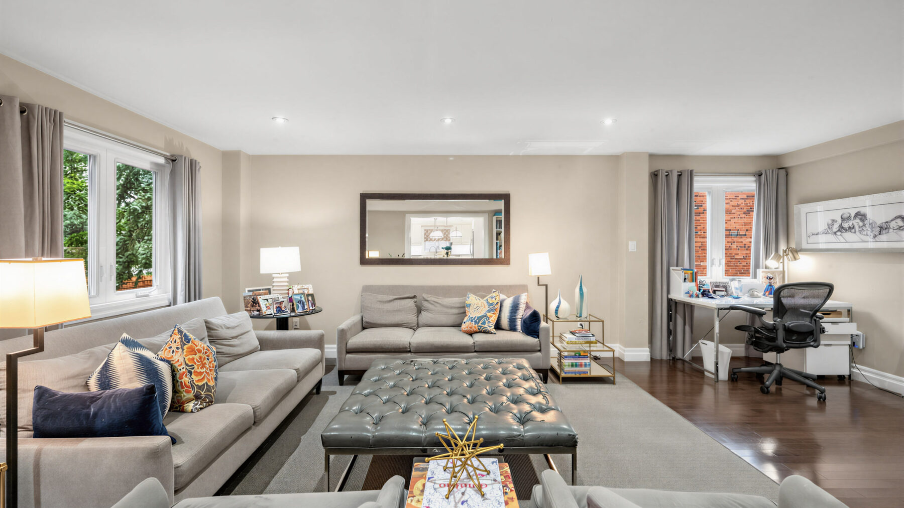 45 Fairholme Ave, view 5 of 56