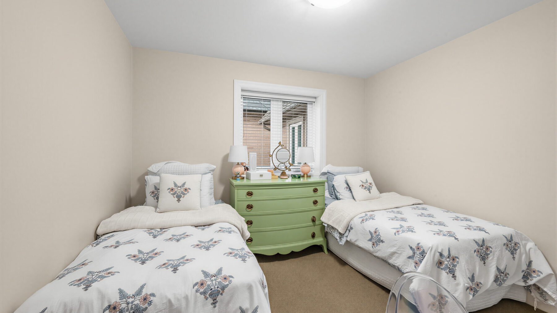 45 Fairholme Ave, view 36 of 56