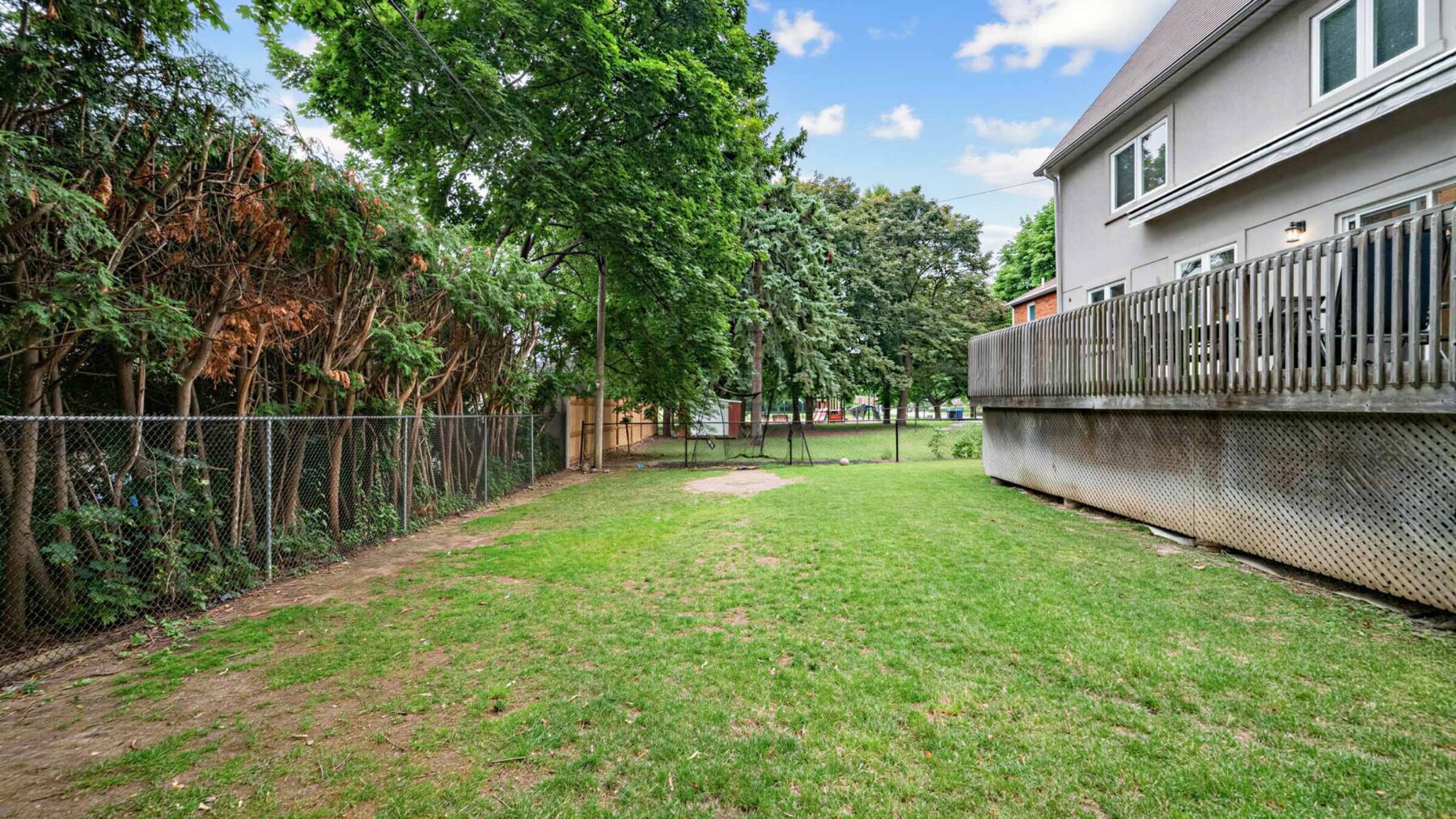 45 Fairholme Ave, view 55 of 56