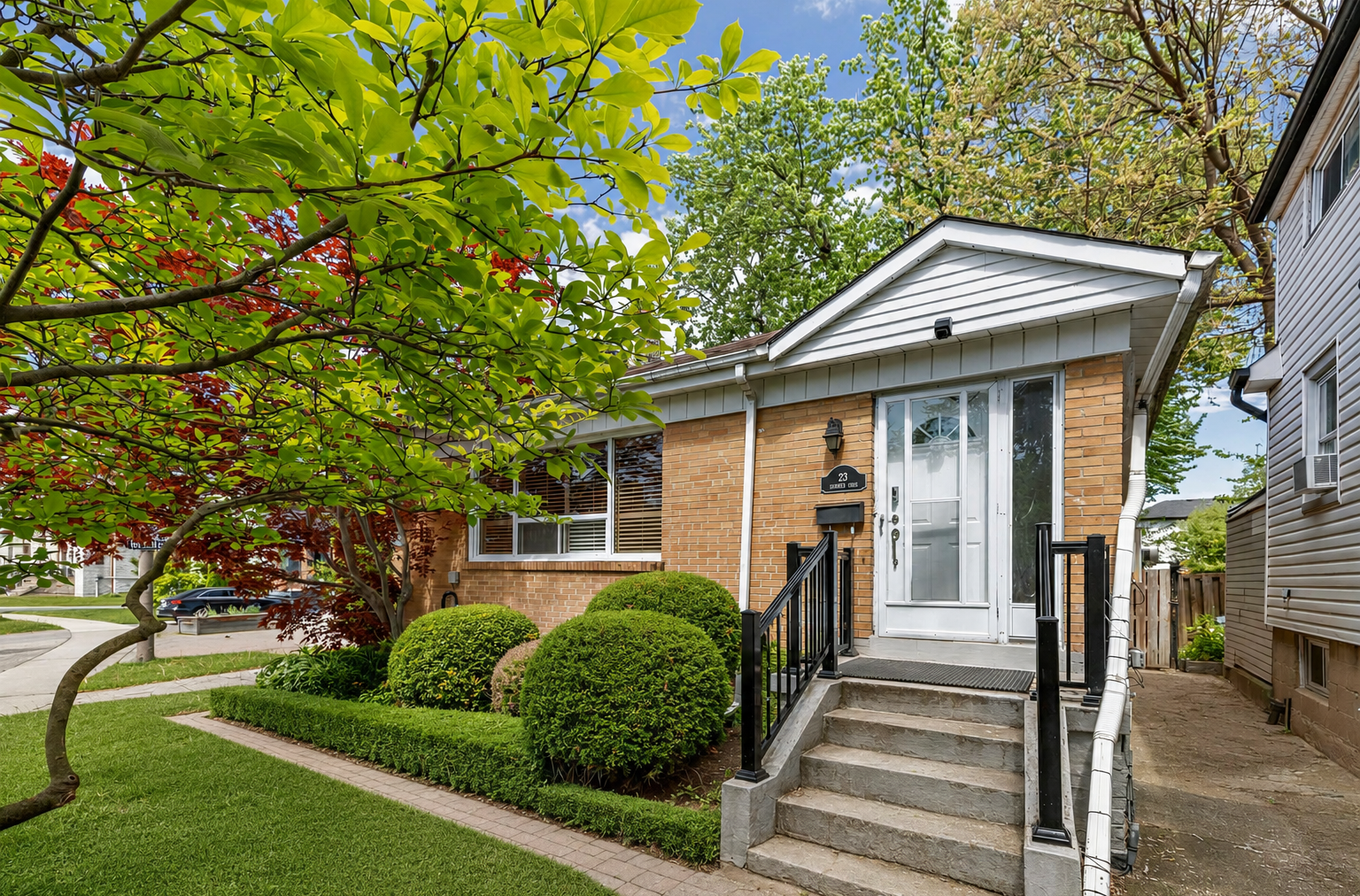 23 Yeomans Rd