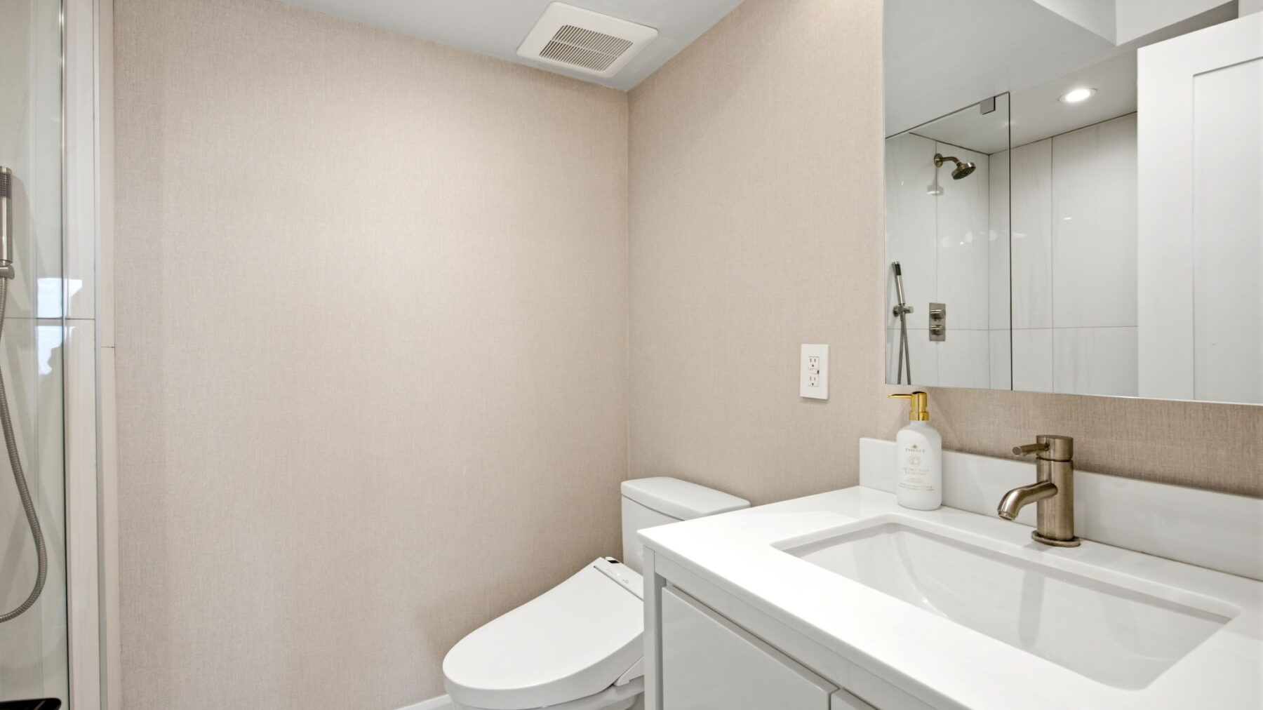 3000 Bathurst St · Unit 1501, view 10 of 14