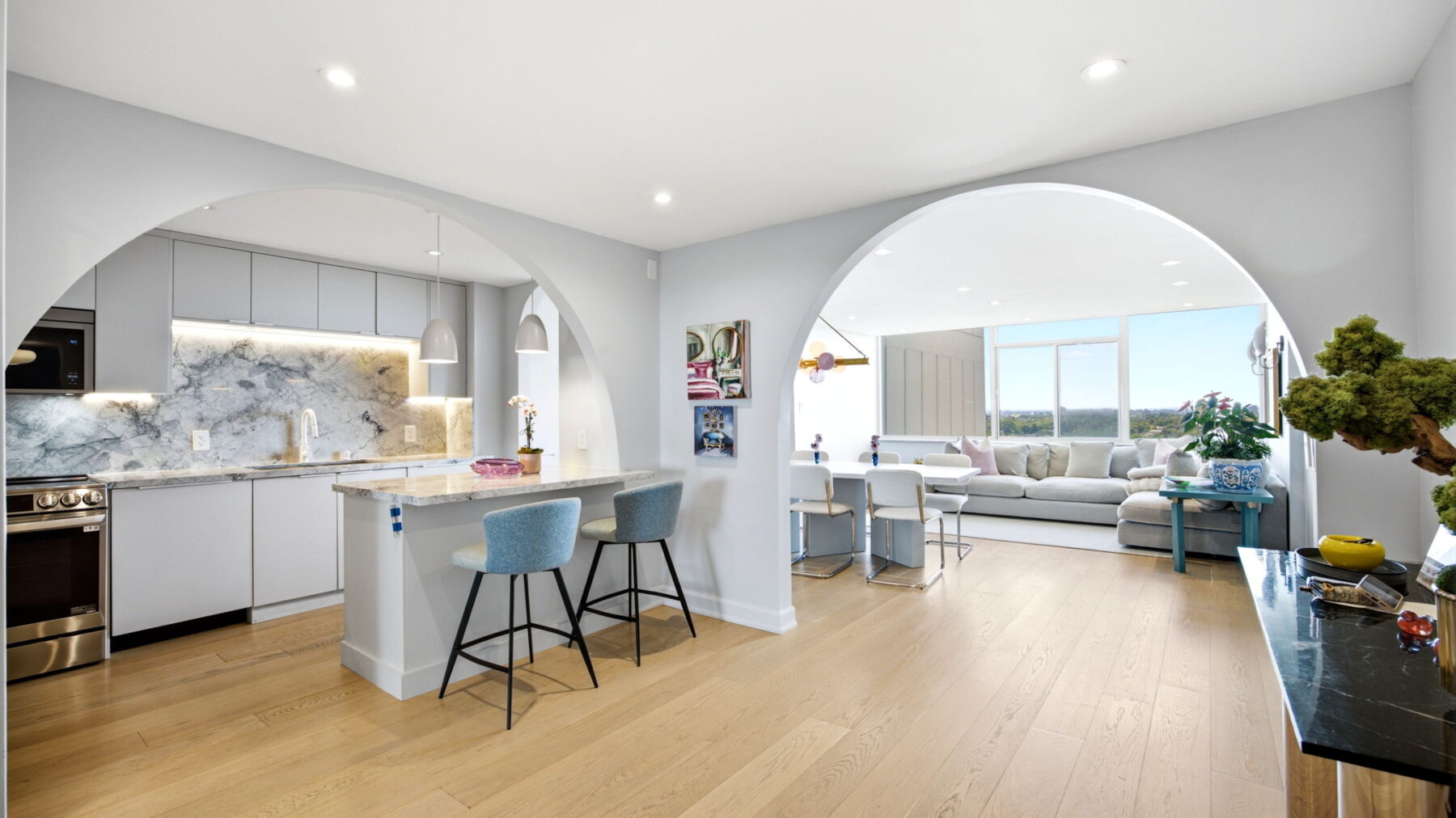 3000 Bathurst St · Unit 1501